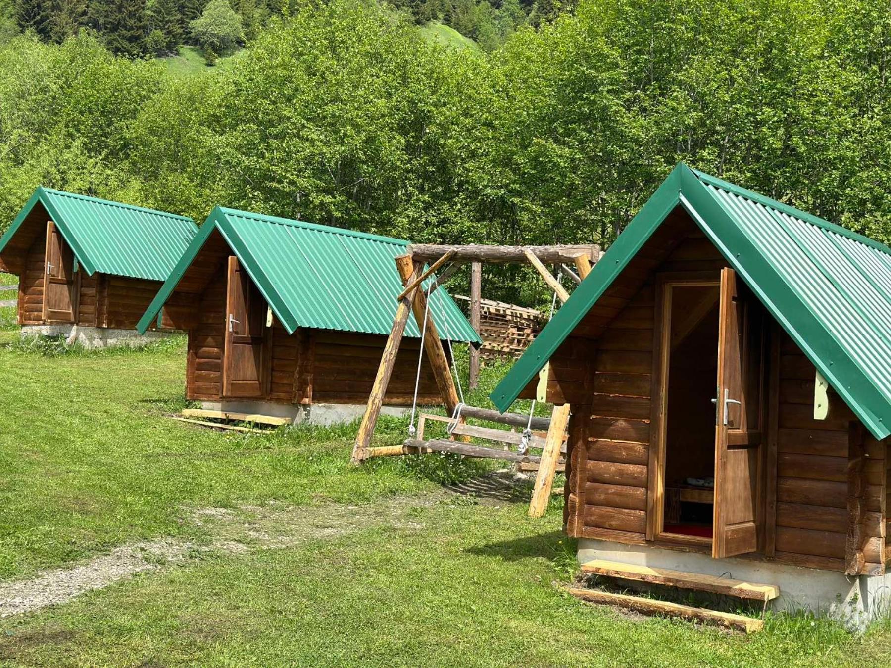 Haruncamp1 Hotell Dubocak Eksteriør bilde