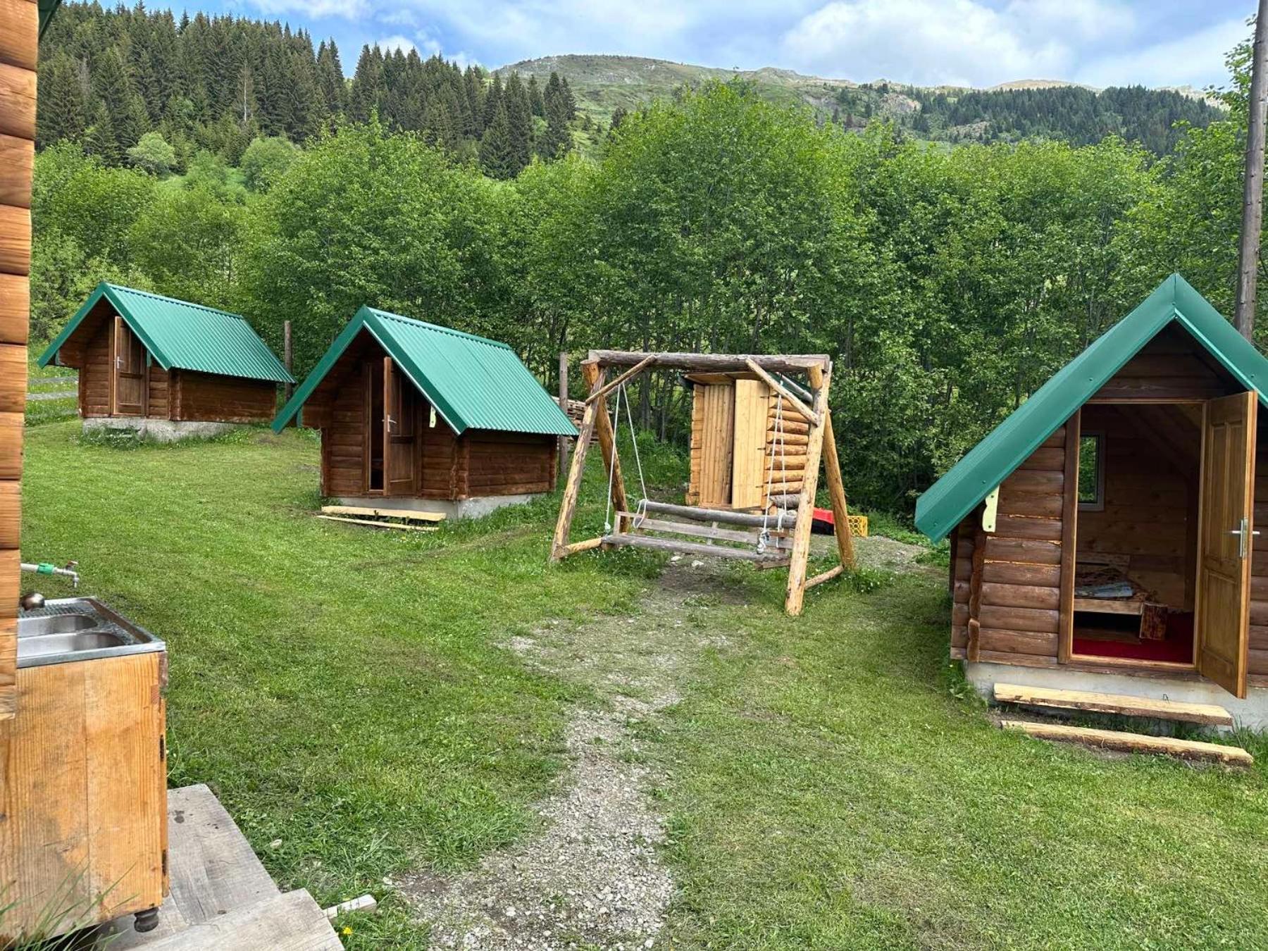 Haruncamp1 Hotell Dubocak Eksteriør bilde
