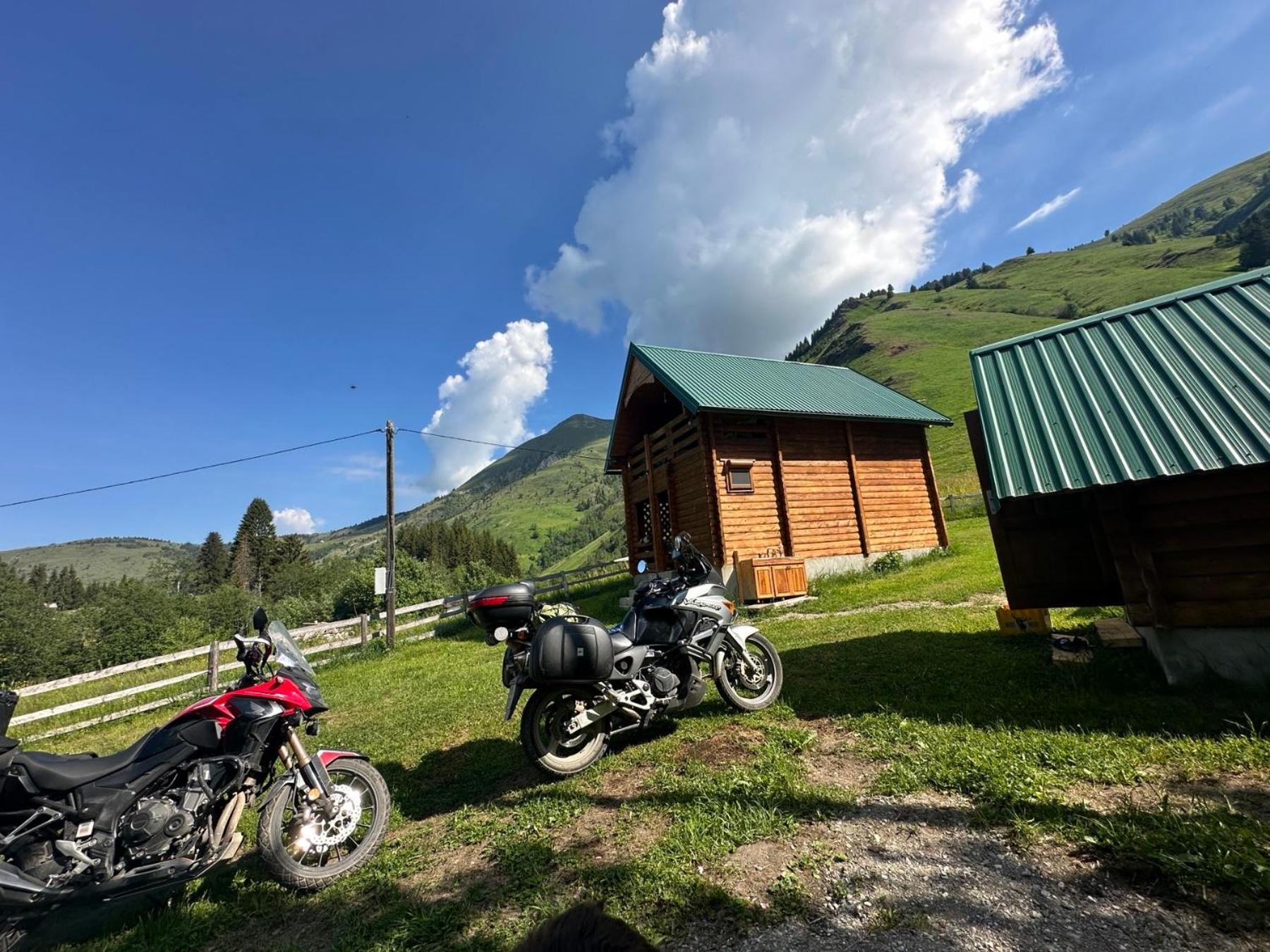 Haruncamp1 Hotell Dubocak Eksteriør bilde